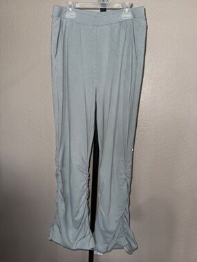 Alo Ruched Soft Sculpt Pants - Cosmic Grey - size large